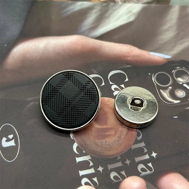 15/20mm Laser-Engraved Resin Twill Metal Buttons with Shanks 50pcs