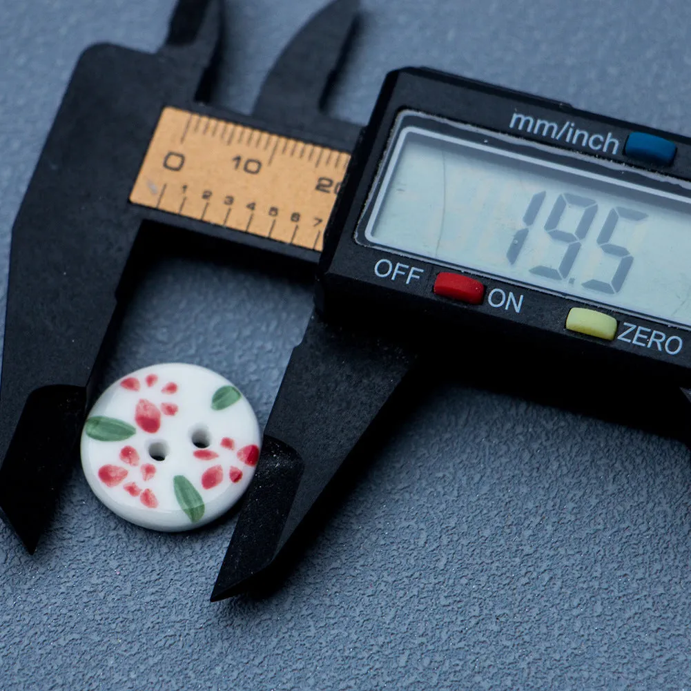 19.5mm Round 2 Hole Handmade Ceramic Buttons with Red Flowers 6PCS