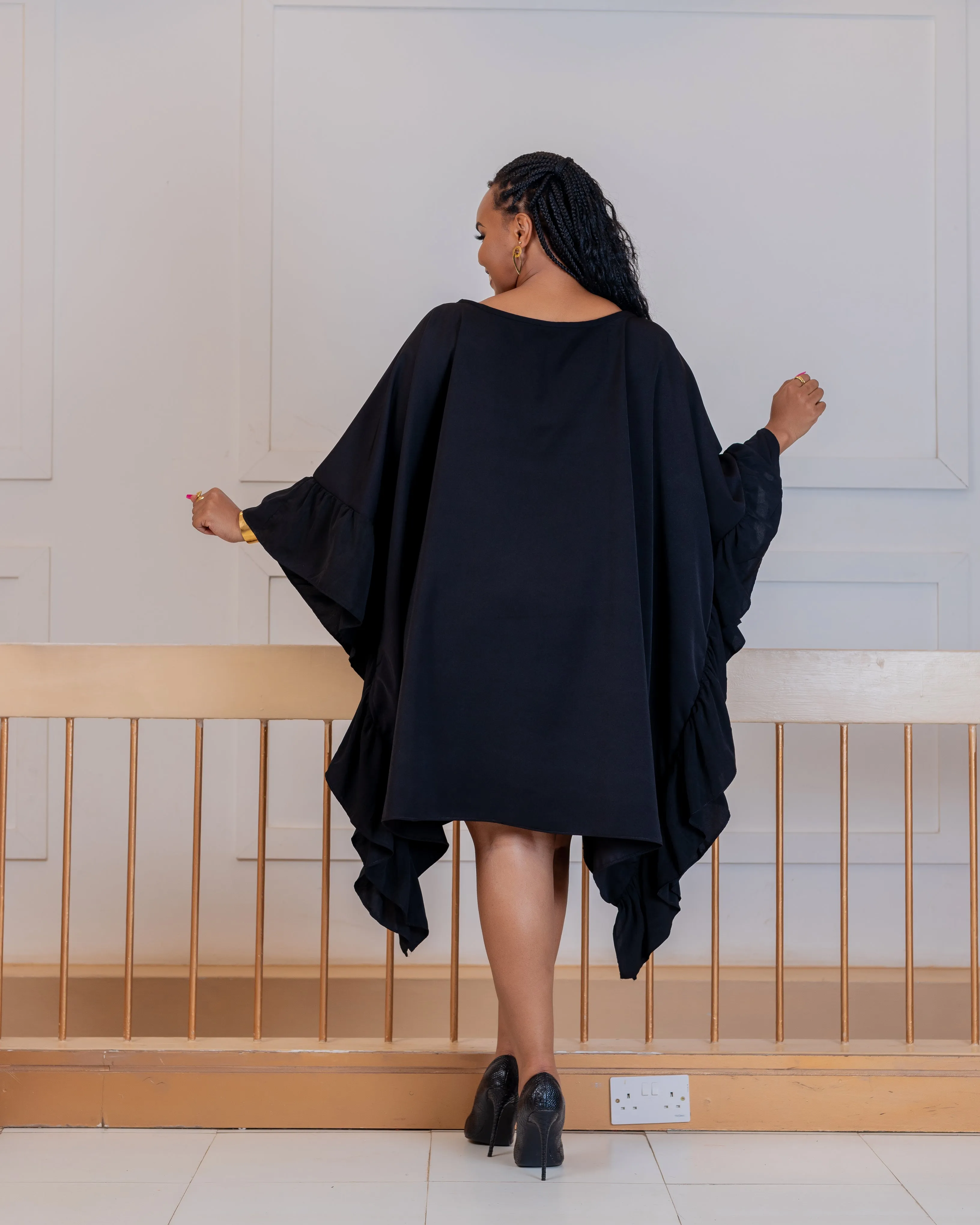 Ainamoi Shift Dress - Black