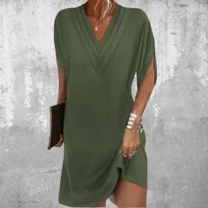 Amelia™ - Chic and Flattering Tummy-Hiding Dress