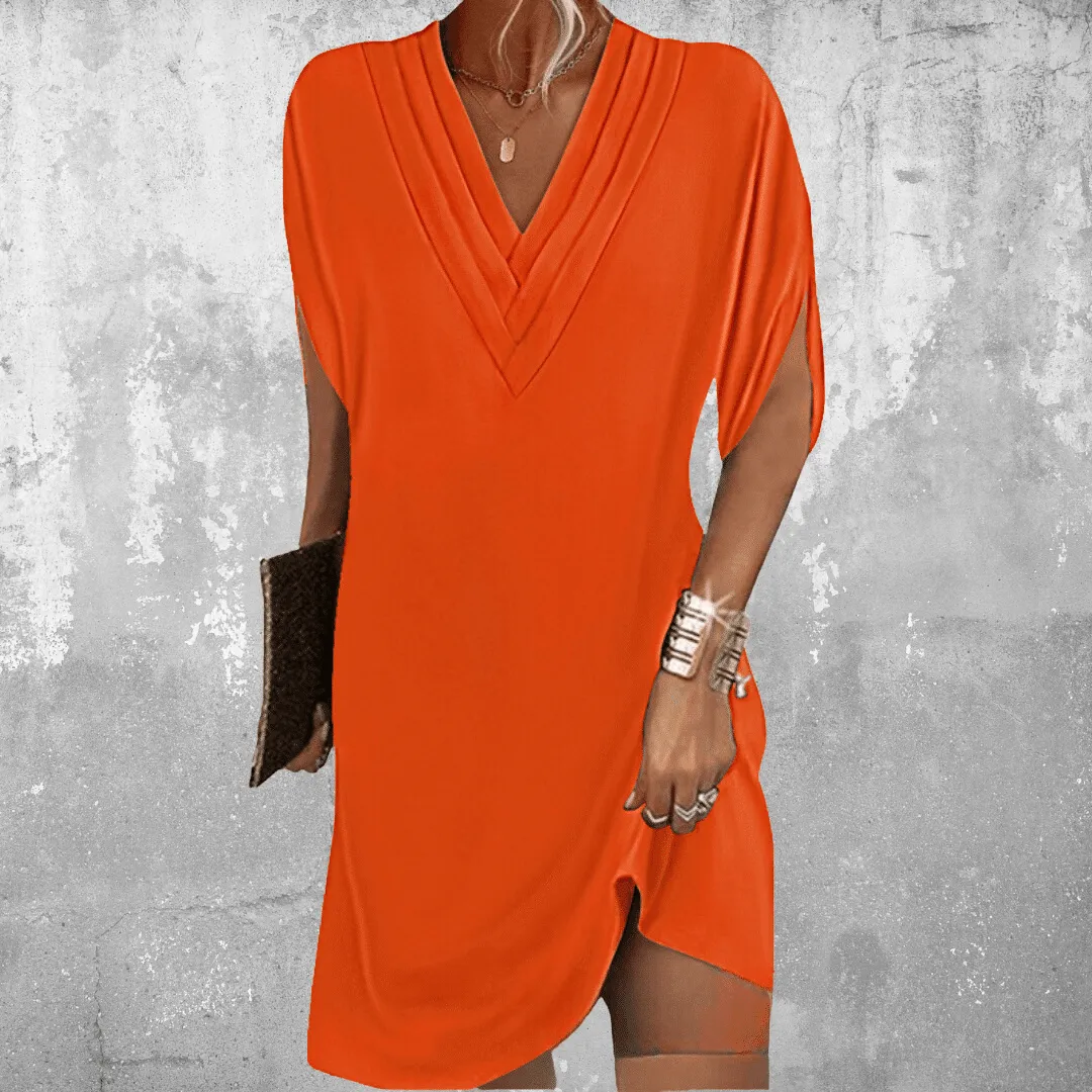 Amelia™ - Chic and Flattering Tummy-Hiding Dress