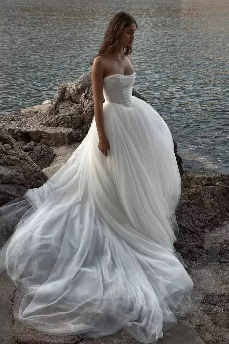 Beach Wedding Dresses A Line Strapless Tulle Bride Gowns Vestido de novia Sweetheart Neck Corset Bridal Dress