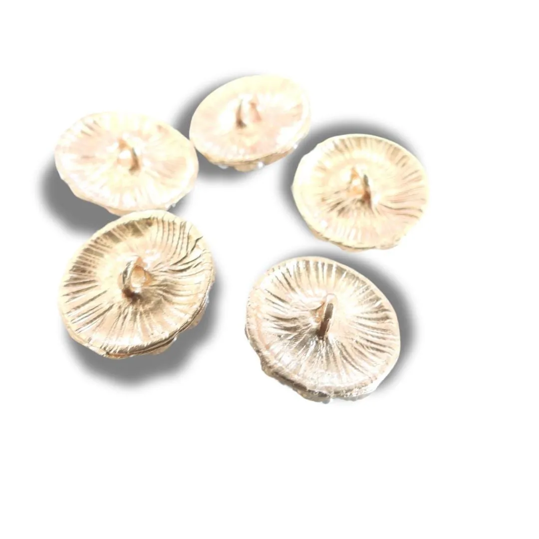 Black Pearl Buttons