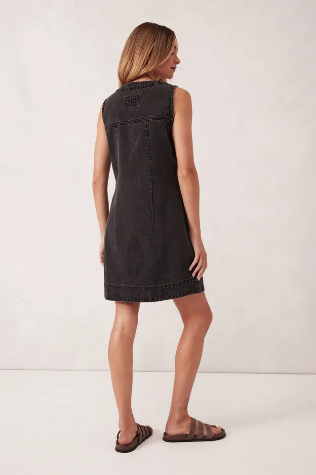 Ceres Life Seamed Mini Shift Dress - Vintage Black