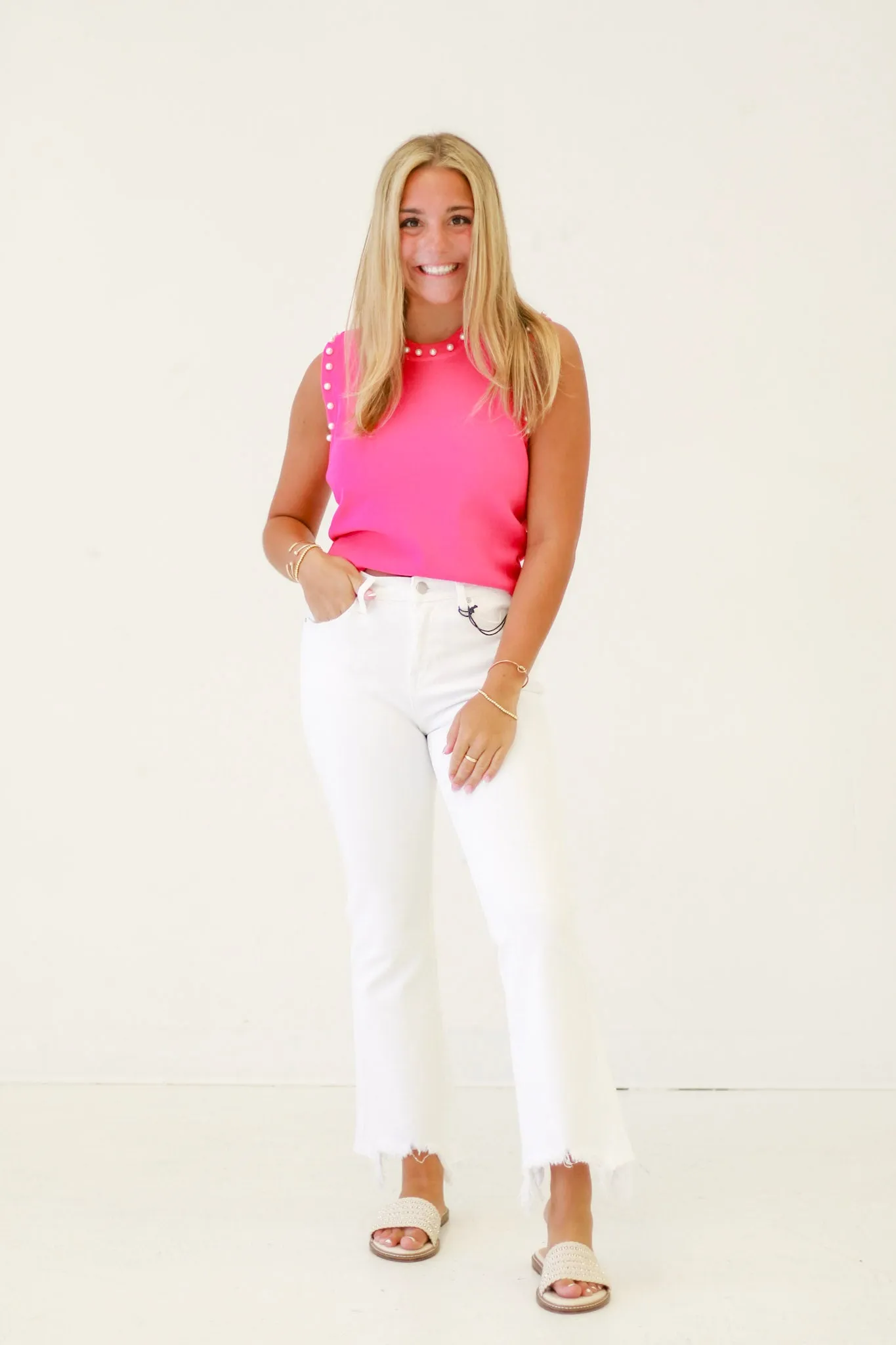 Cute Pearl Detail Sleeveless Top in Fuchsia