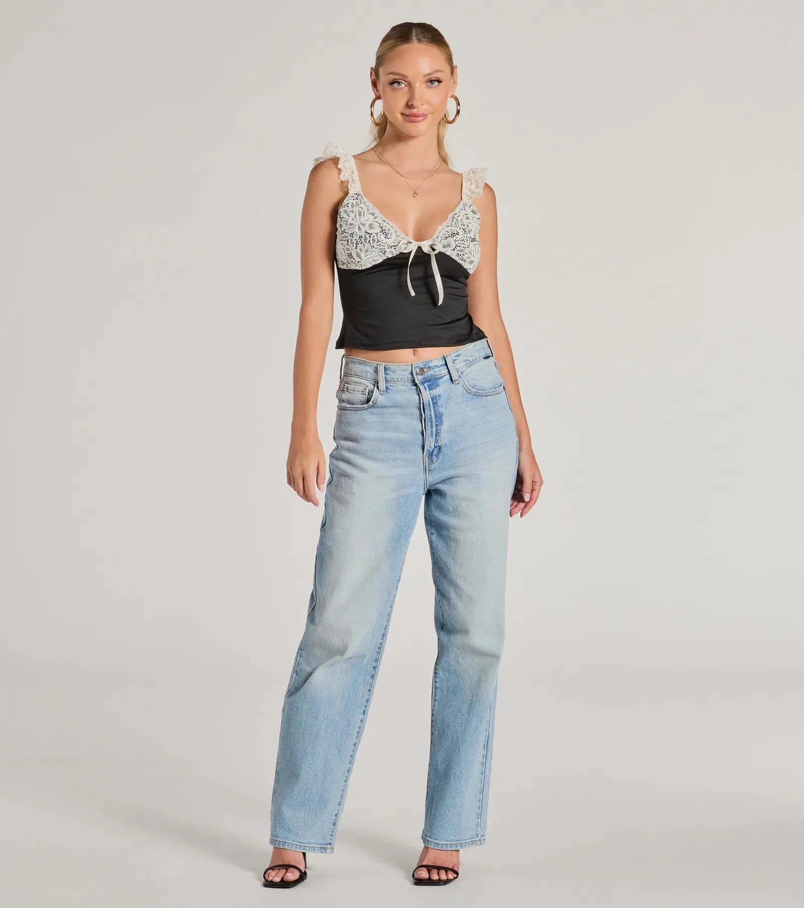 Effortlessly Pretty Lace And Knit Sleeveless Top