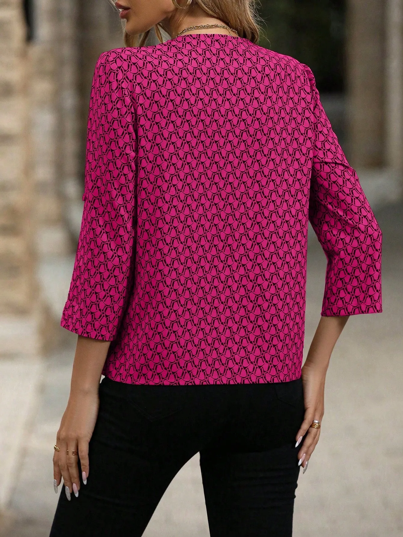 Feather Print Roll Tab Sleeve Blouse
