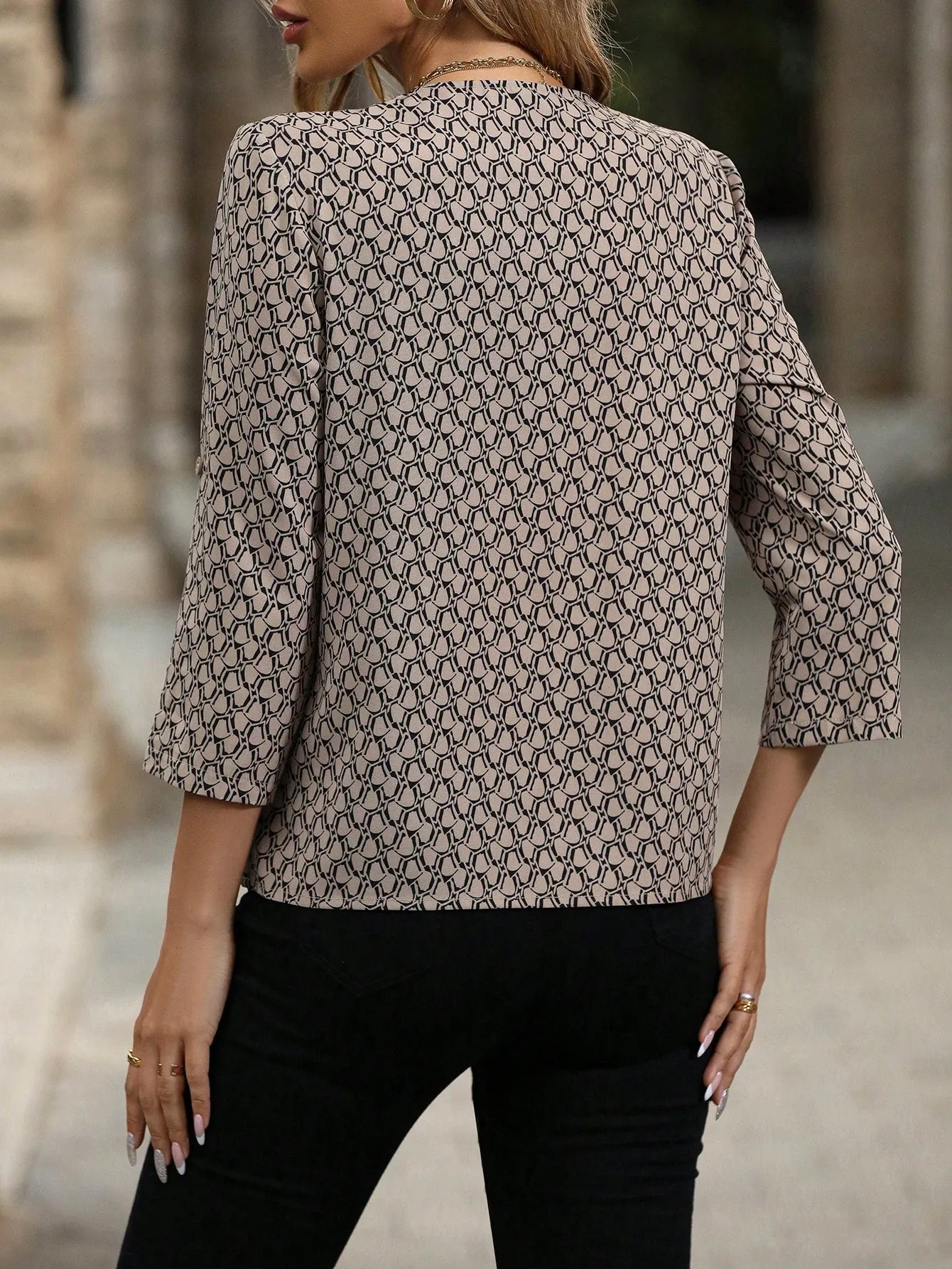 Feather Print Roll Tab Sleeve Blouse