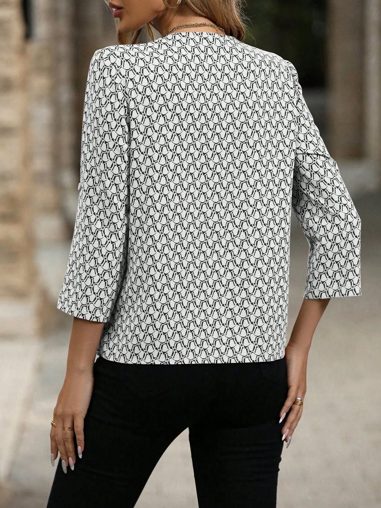 Feather Print Roll Tab Sleeve Blouse