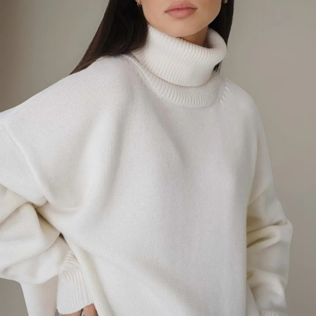Geneva | Women Oversized Roll Back Turtle Neck | Warm
