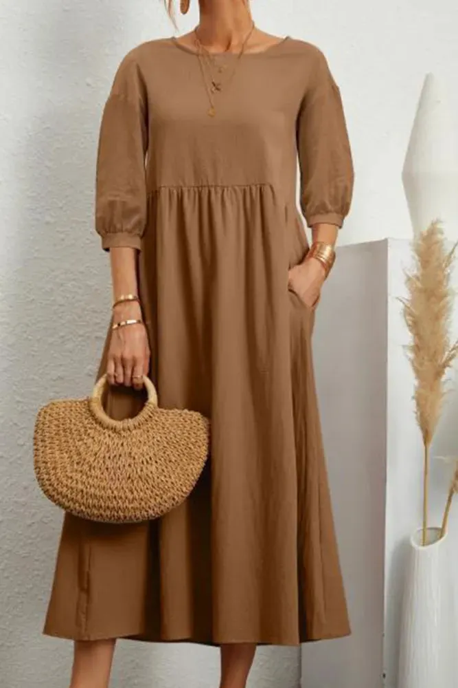 Ginny - Plain casual dress with O-neck and A-line.