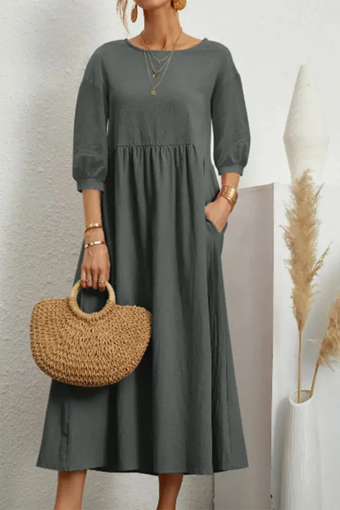 Ginny - Plain casual dress with O-neck and A-line.