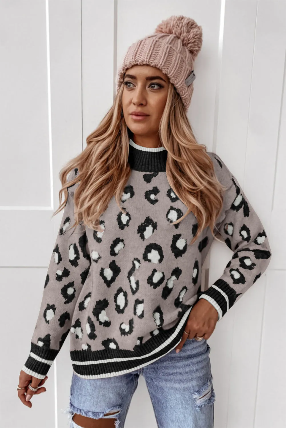Gray Two-tone Ribbed Trim Contrast Leopard Sweater
