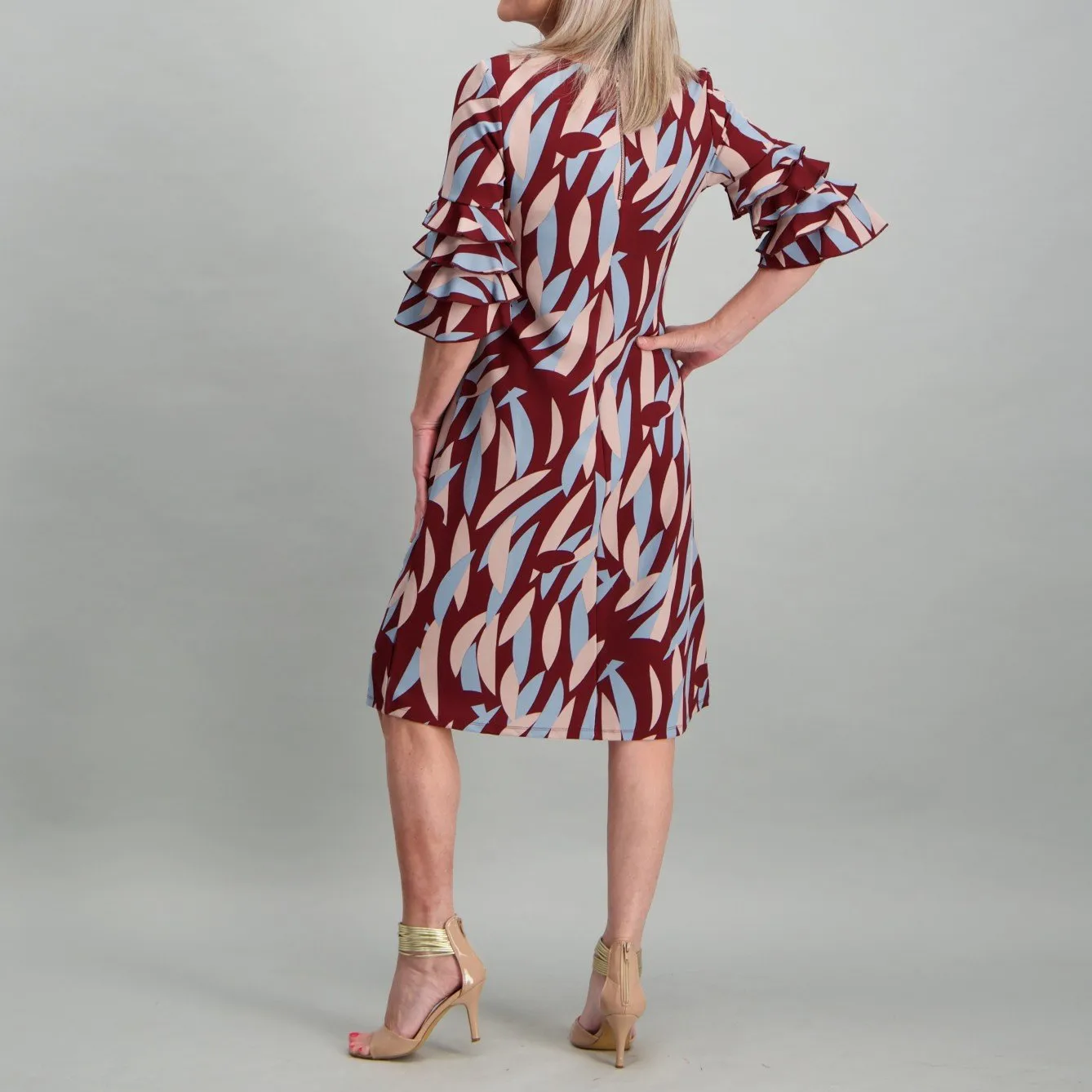 Ladies Knit Geo Print Shift Dress - Multi