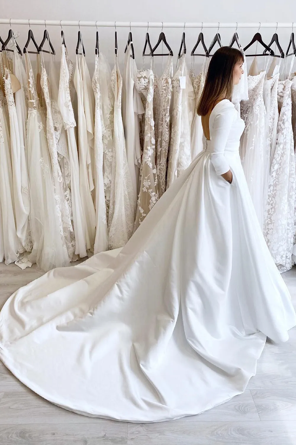 Lea | White Vintage A-Line Long Satin Bateau-Neck Wedding Dress