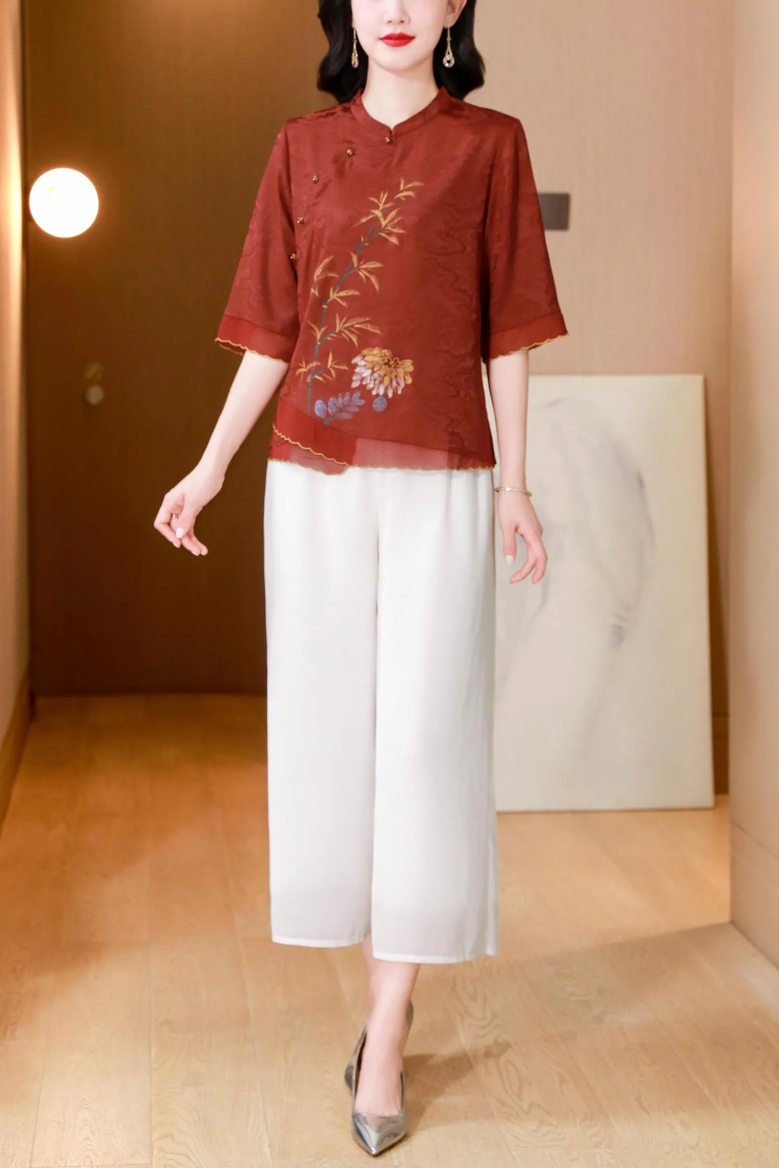 Loose-Fit Blouse Featuring Wrap Neckline and Five-Quarter Sleeves
