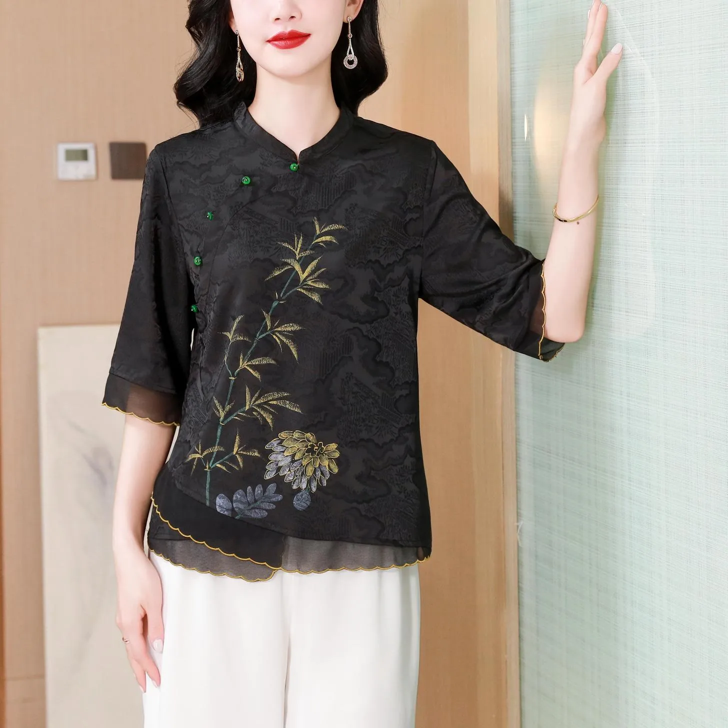 Loose-Fit Blouse Featuring Wrap Neckline and Five-Quarter Sleeves