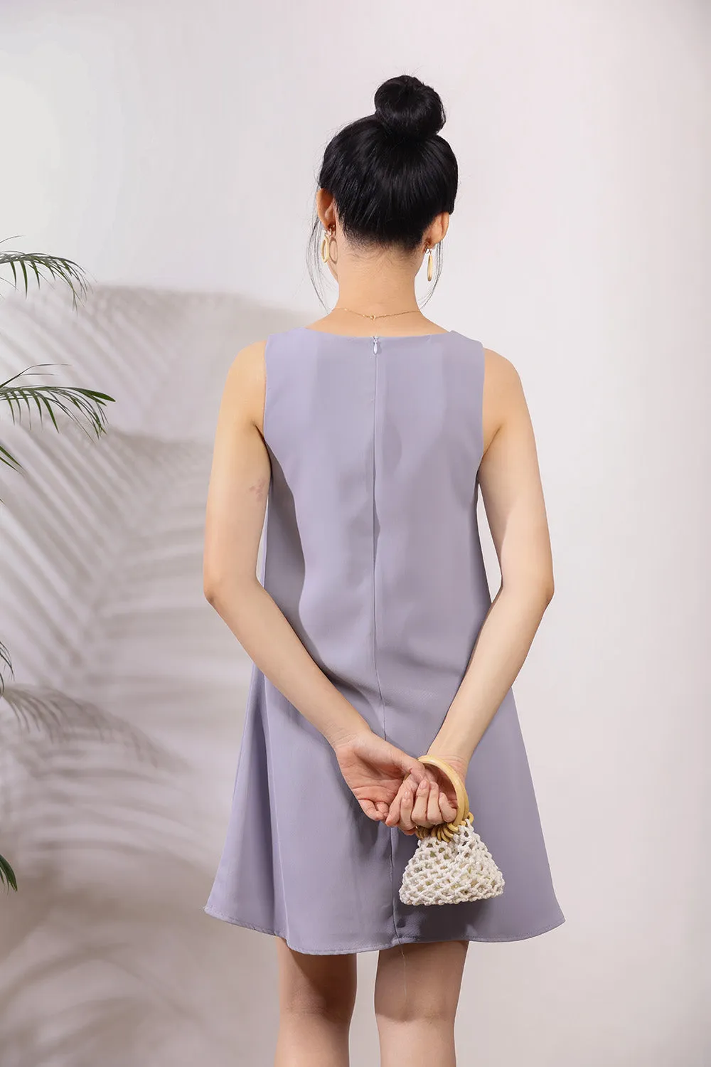 Nella Front Pockets Shift Dress in Slate Blue