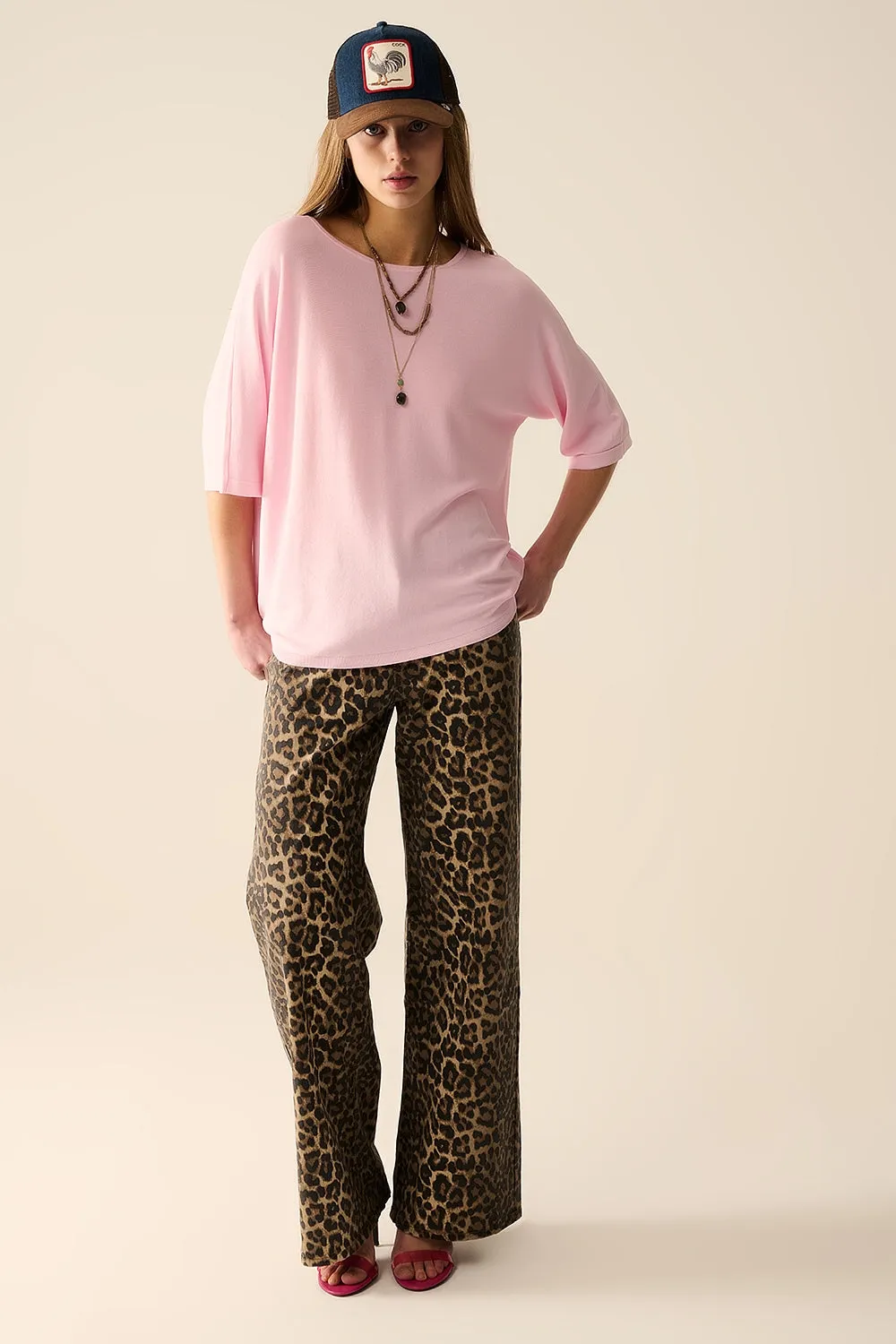 Oversized sweater in Pink with Elbow-Length Sleeves