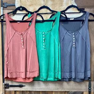 POL Basic Button Up Tanks