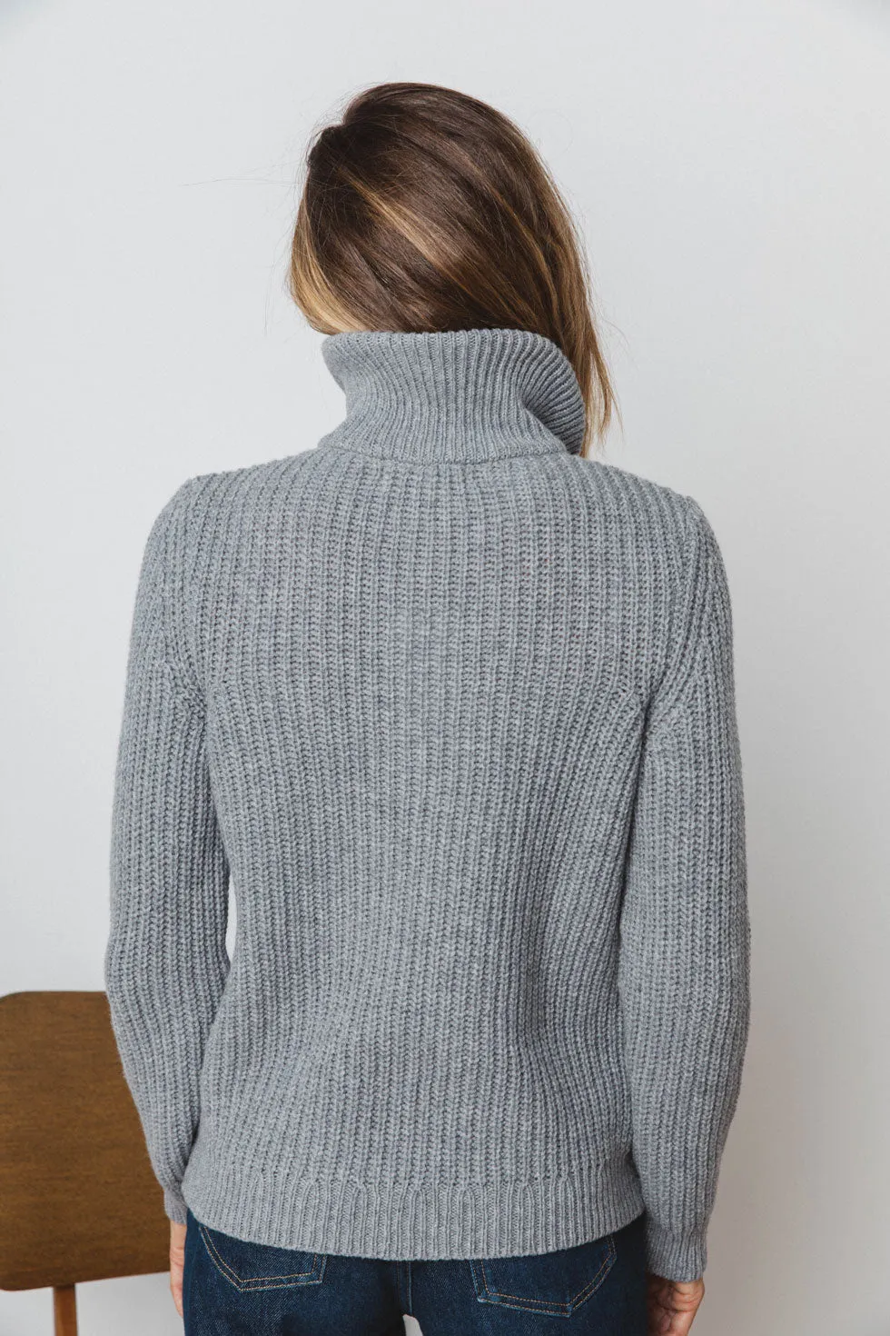 Pull Ugolin gris