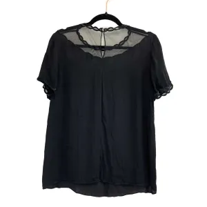 Reiss - Mesh Neckline - Black Top - US 6