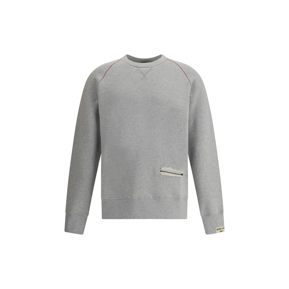 Sweatshirt with pocket