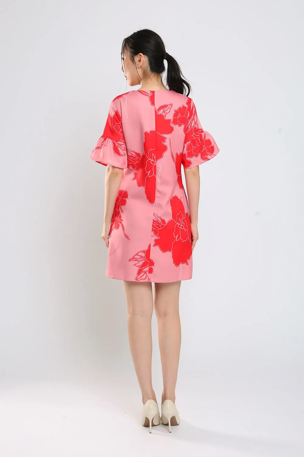 Sylvie Shift Dress in Red Floral Print