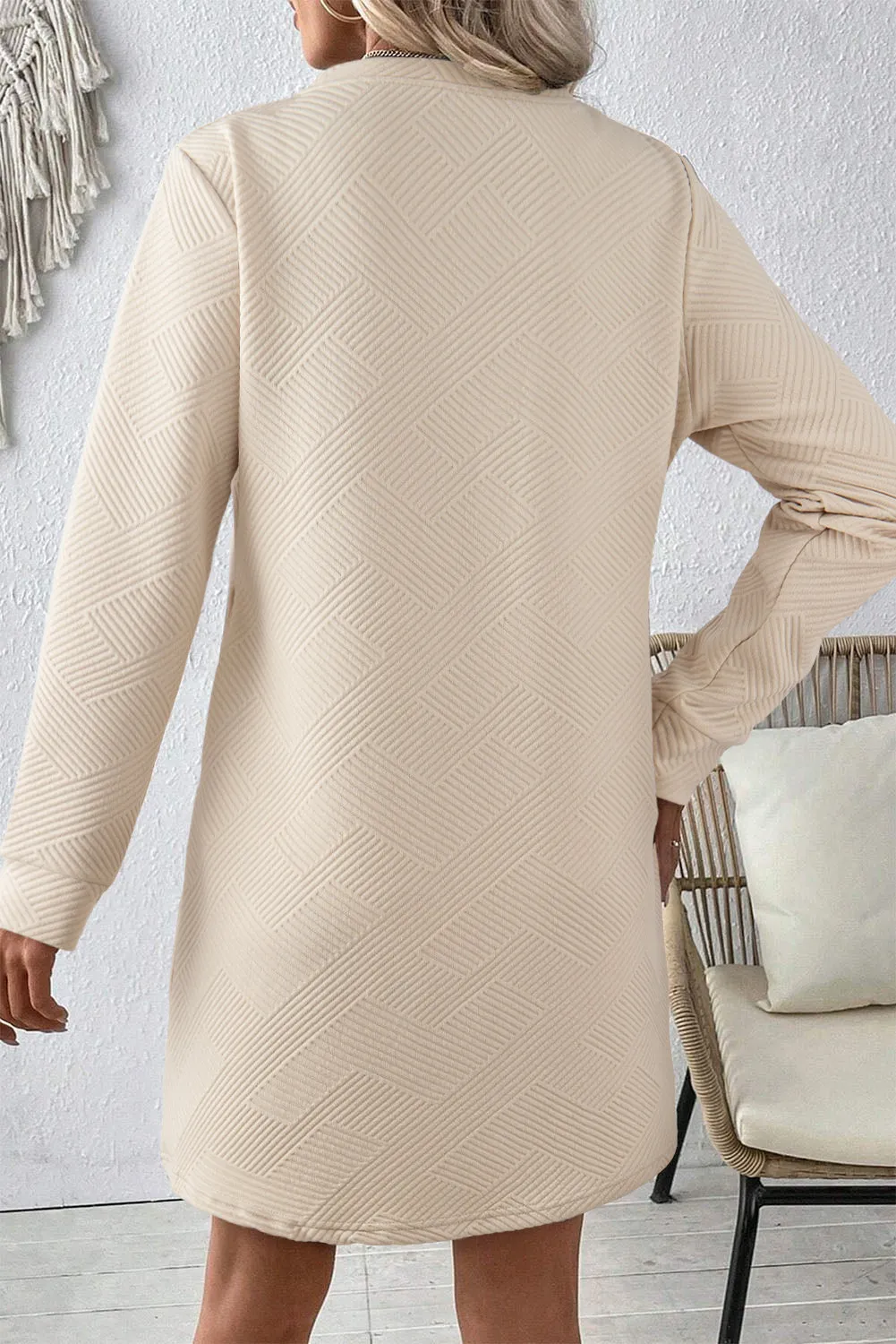 Textured Geometric Pattern Shift Dress with Long Sleeves