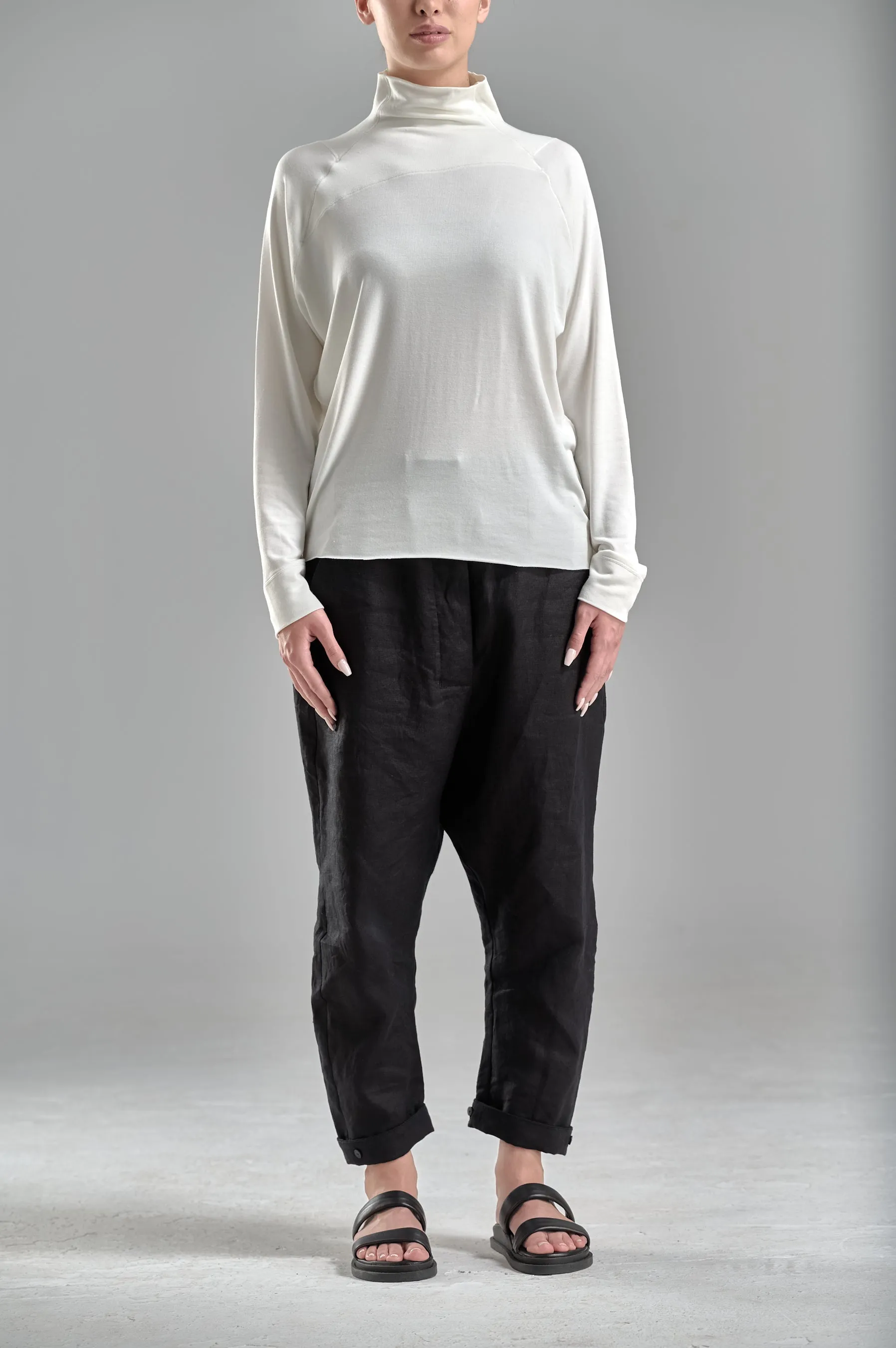TURTLENECK LOOSE TOP