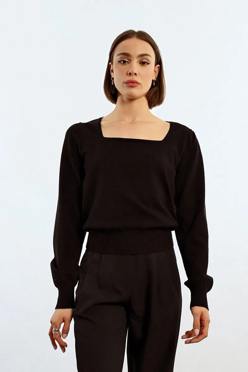 V-NECK SWEATER