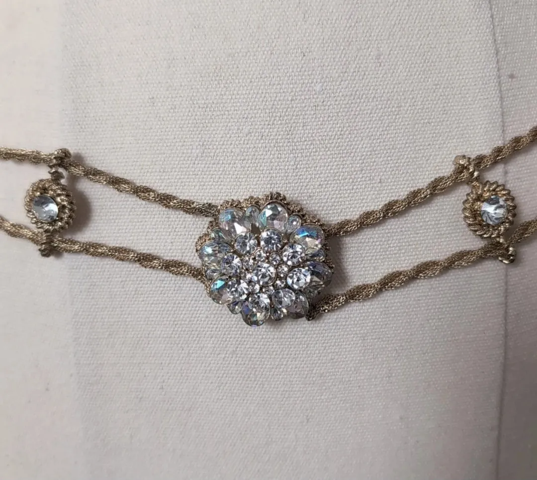 Vintage Gold rope chain belt with crystal flower centrerpiece