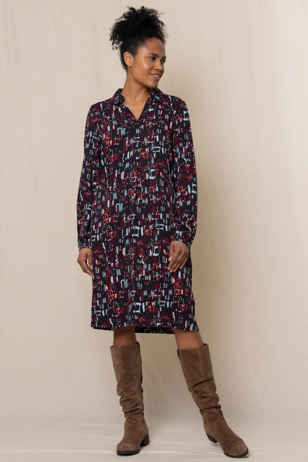 Winnie Collared Shift Dress
