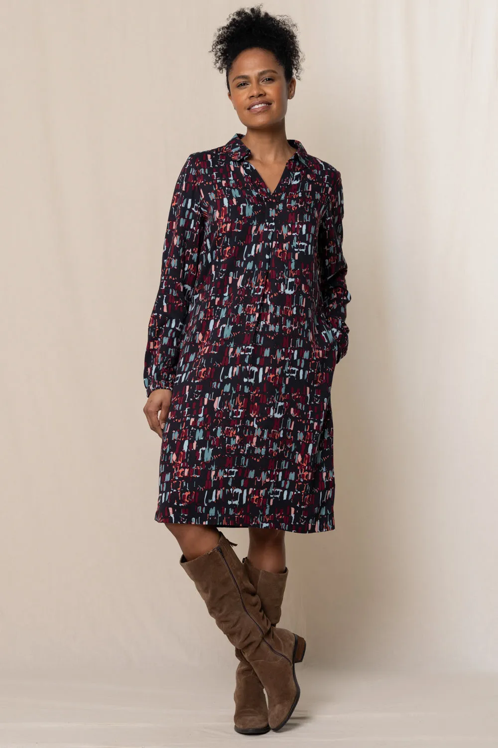 Winnie Collared Shift Dress