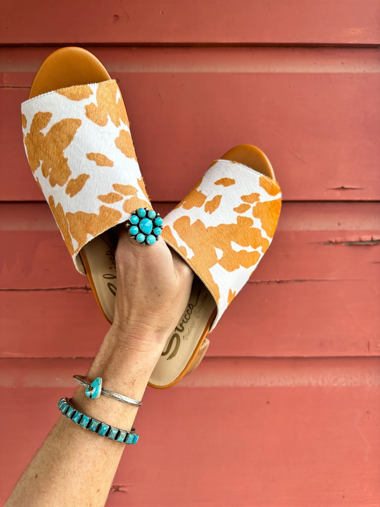Women's Richwood Peeptoe Tan and White Cowhide Slide